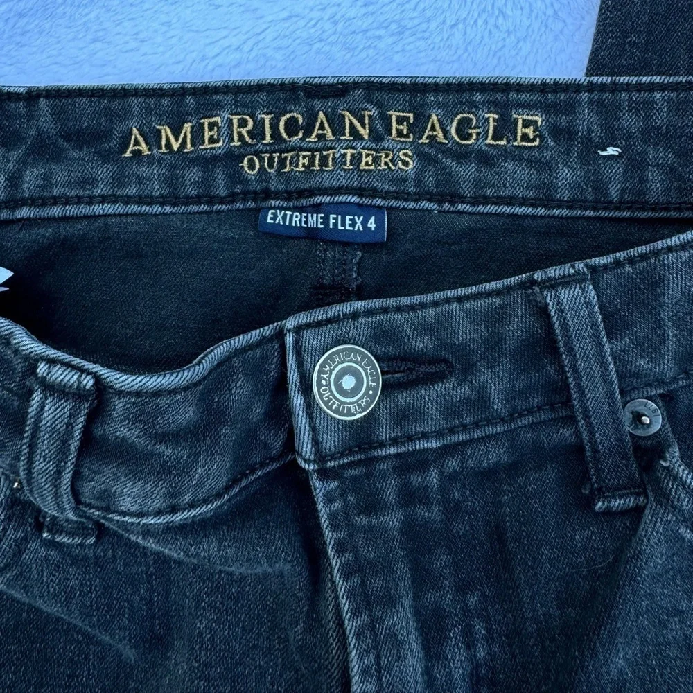 American Eagle Men’s flex skinny jeans black color size 30 30x32 stretchy SLIM